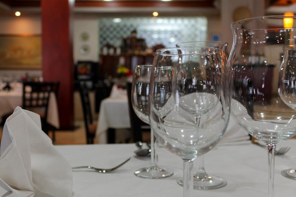 Vila Verde Beach Hotel Durres Ngoại thất bức ảnh