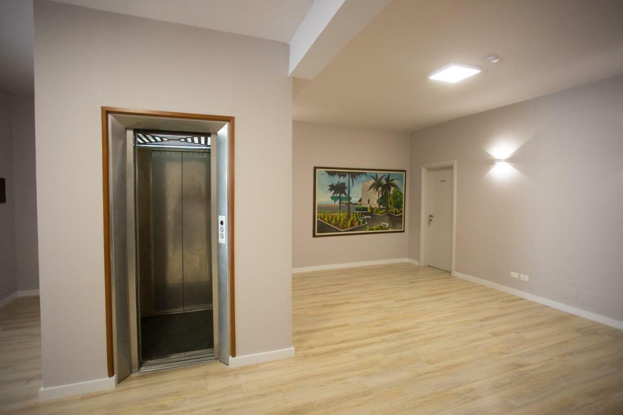 Vila Verde Beach Hotel Durres Ngoại thất bức ảnh